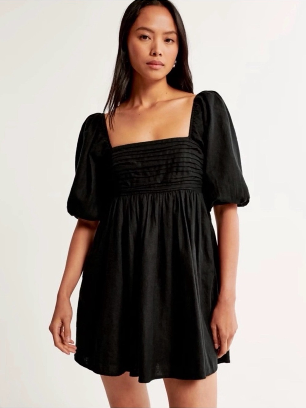 ABERCROMBIE & FITCH • Black Square-Neck Puff Sleeve Mini Dress - Small tall